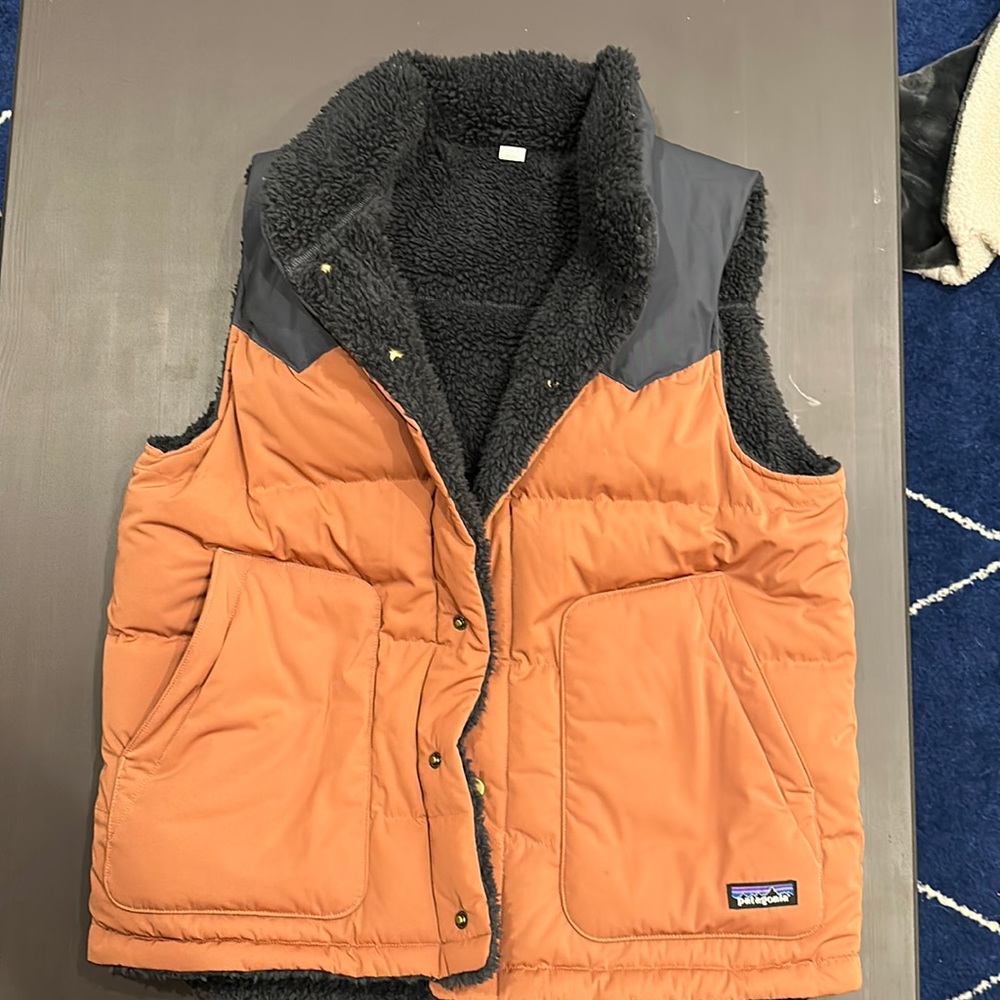Bivy down pile lined reversible vest